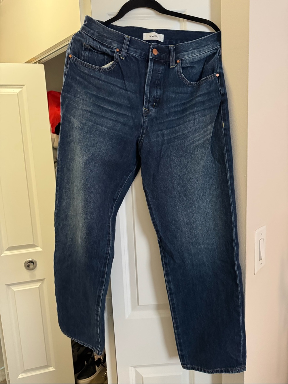 Level 99 Women's Straight Leg Jeans in Dark Blue Wash